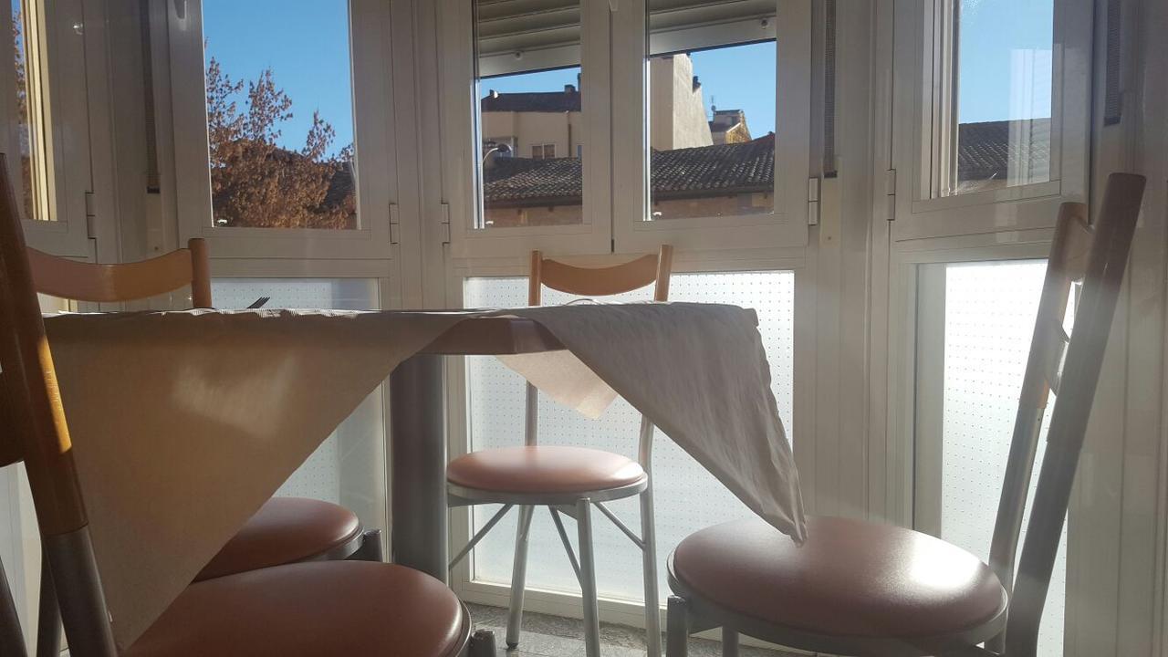 Hostal Restaurante San Juan Моліна-де-Араґон Екстер'єр фото